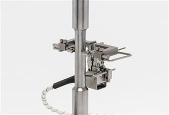 High Temperature Transverse Extensometers (700 °C) – Model 7675